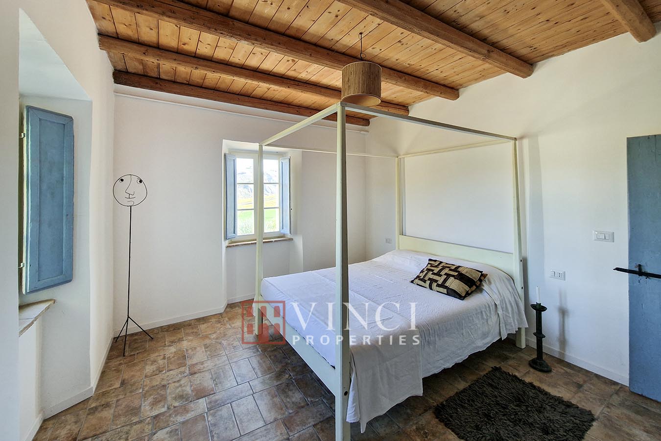 Casale Antico e Moderno